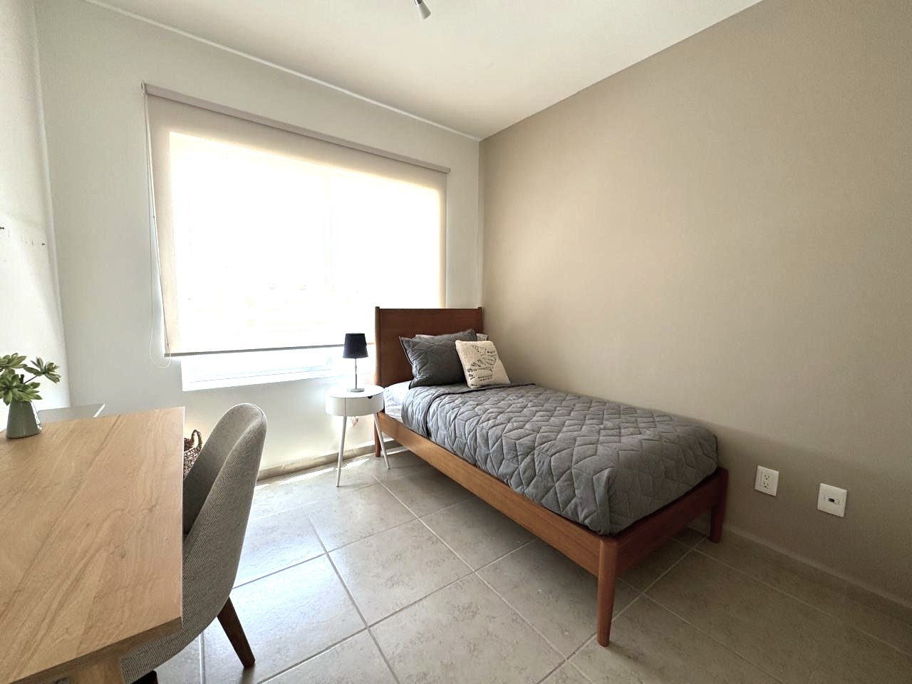 Hermosa casa nueva en VENTA estilo contemporáneo en zona norte con lindo diseño arquitectónico.